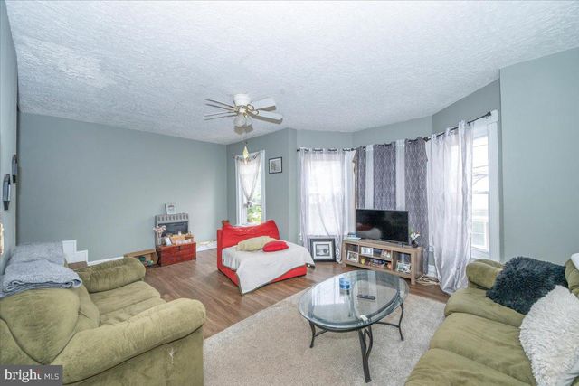 422 N LOCUST ST, Hagerstown, MD 21740