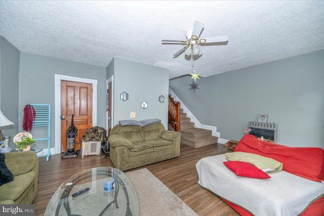 422 N LOCUST ST, Hagerstown, MD 21740