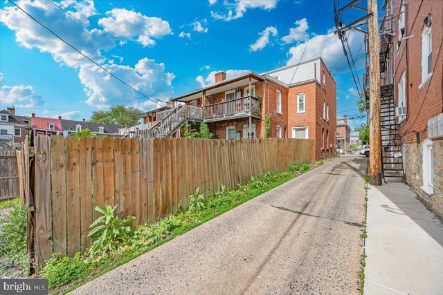 422 N LOCUST ST, Hagerstown, MD 21740