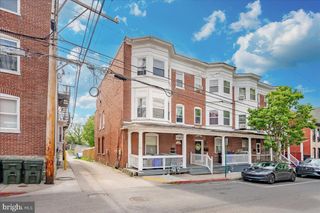 422 N LOCUST ST, Hagerstown, MD 21740