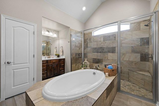 316 Shady Oaks LN, Temple, TX 76504