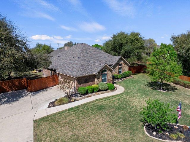 316 Shady Oaks LN, Temple, TX 76504