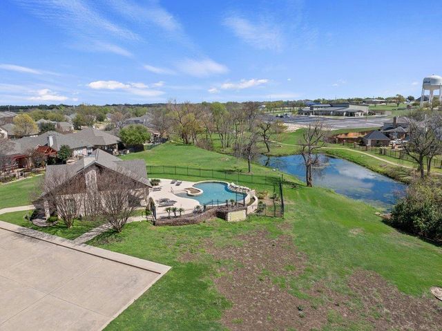 316 Shady Oaks LN, Temple, TX 76504