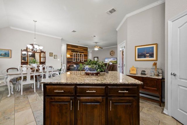 316 Shady Oaks LN, Temple, TX 76504