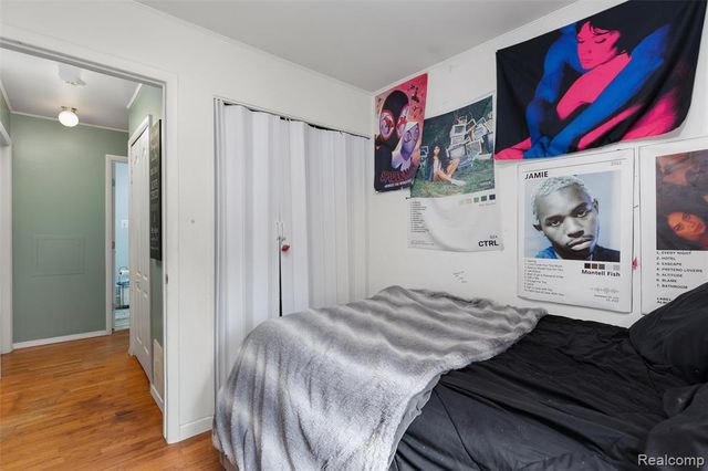 28670 Zellmer Street, Romulus, MI 48174