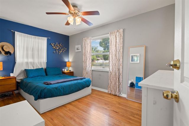 5020 OXFORD AVENUE N, St Petersburg, FL 33710