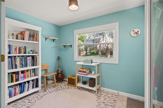 5020 OXFORD AVENUE N, St Petersburg, FL 33710