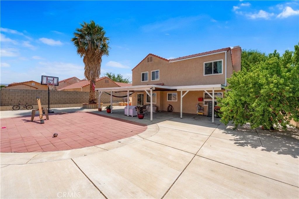 Image 37 of property listing at 38224 San Mateo Avenue, Palmdale, CA 93551