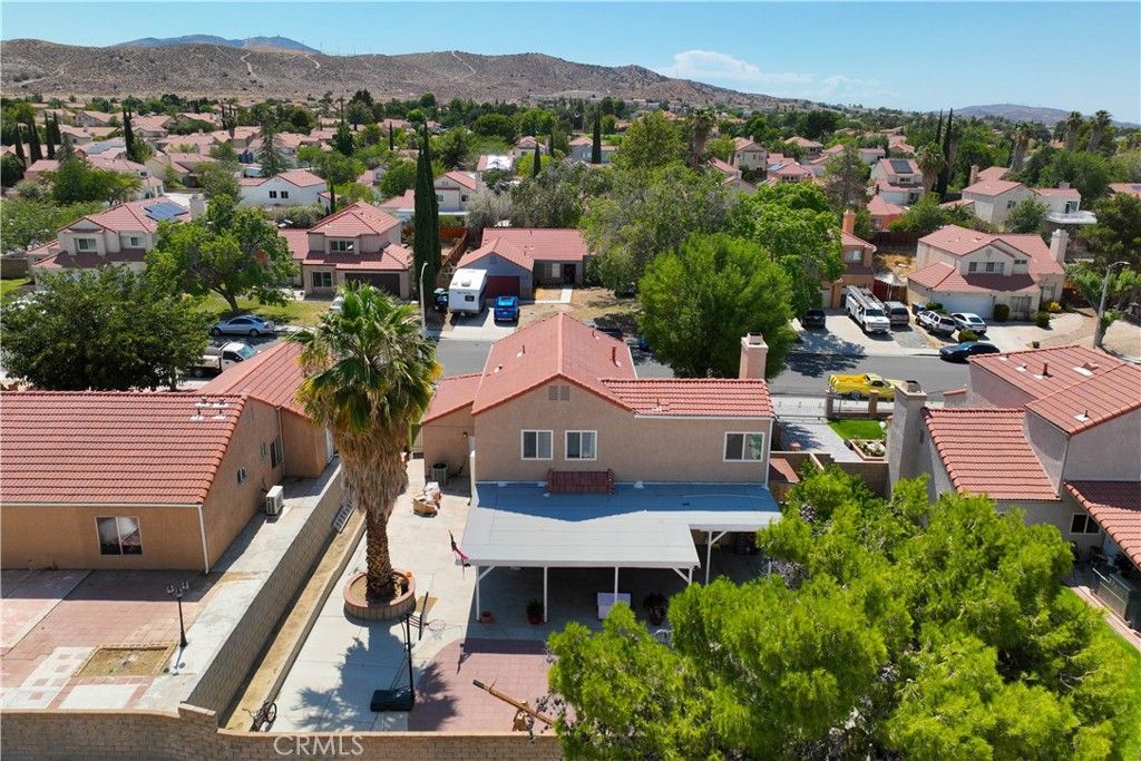 Image 41 of property listing at 38224 San Mateo Avenue, Palmdale, CA 93551