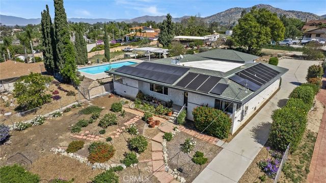 1951 Valley View Avenue, Norco, CA 92860