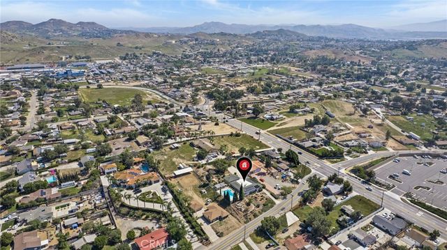 1951 Valley View Avenue, Norco, CA 92860