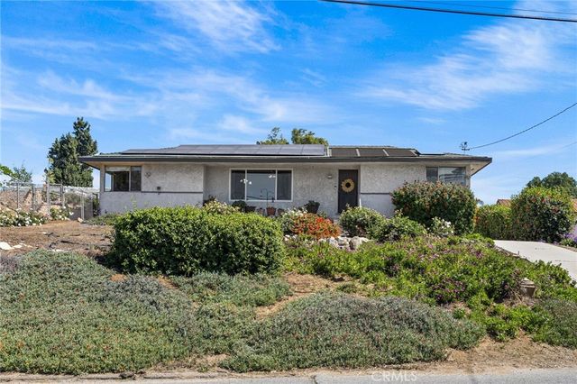 1951 Valley View Avenue, Norco, CA 92860