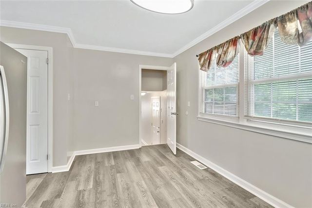 18 Janet DR, Hampton, VA 23666