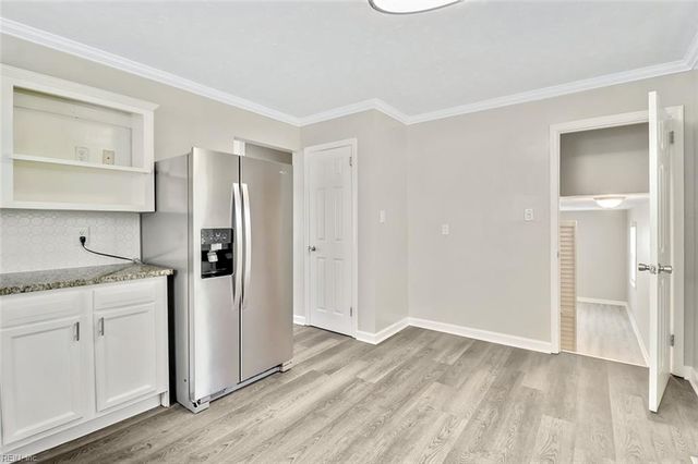 18 Janet DR, Hampton, VA 23666