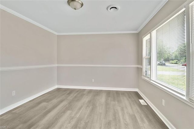 18 Janet DR, Hampton, VA 23666