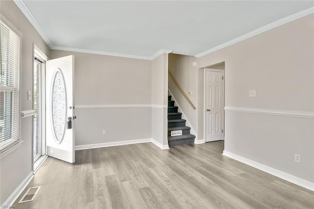 18 Janet DR, Hampton, VA 23666