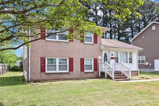 18 Janet DR, Hampton, VA 23666