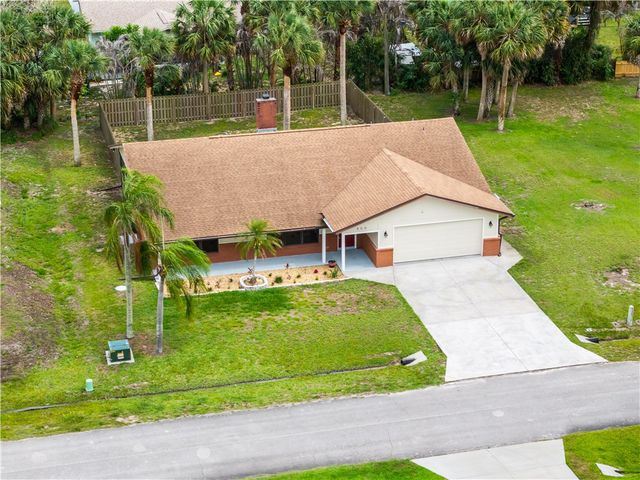 350 Breakwater Terrace, Sebastian, FL 32958
