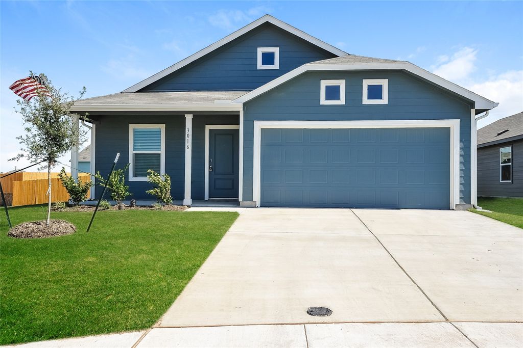 3016 Yellow Pine Avenue, Fort Worth, TX 76179