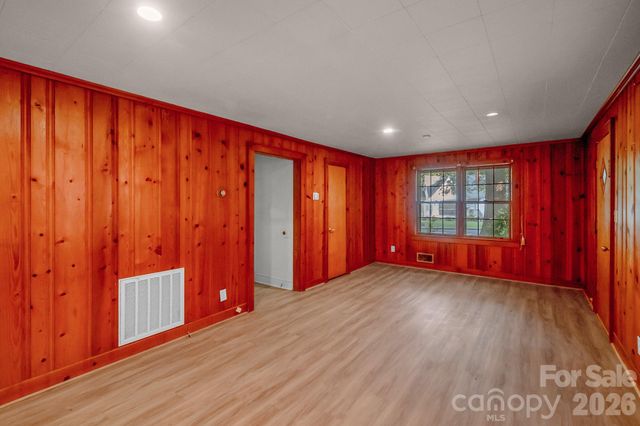 55 Maple Street, Badin, NC 28009