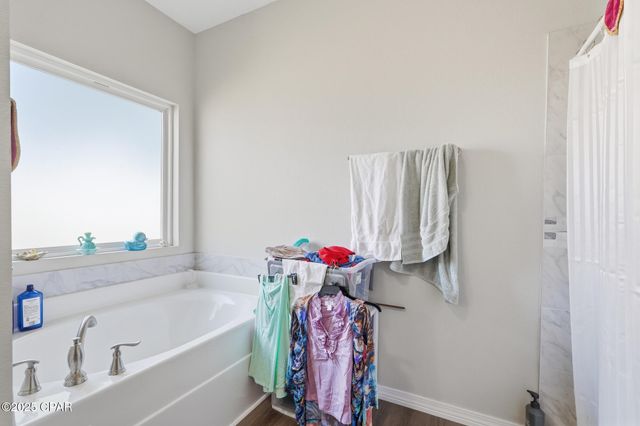 2012 N Pearl Street, Crestview, FL 32536