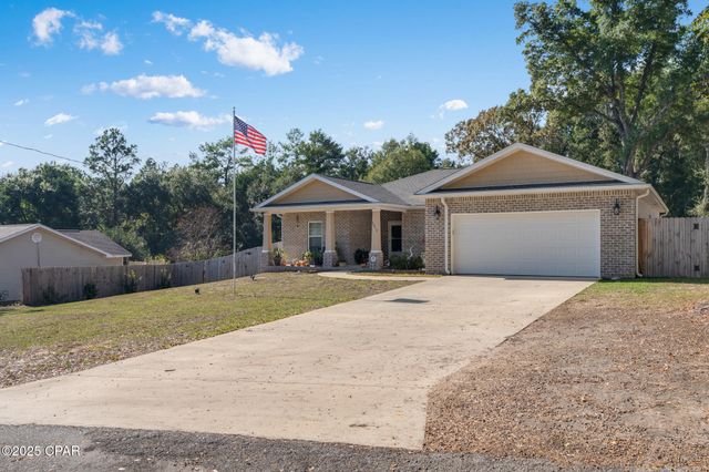 2012 N Pearl Street, Crestview, FL 32536