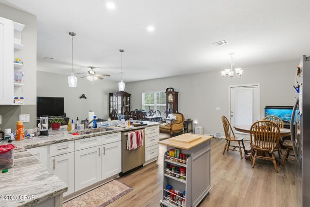 2012 N Pearl Street, Crestview, FL 32536