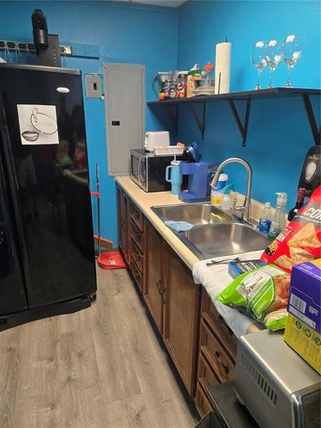 39924 US HIGHWAY 19 HIGHWAY N 39924, Tarpon Springs, FL 34689