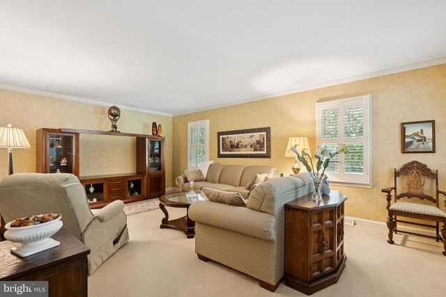 720 MAPLE CT, Moorestown, NJ 08057