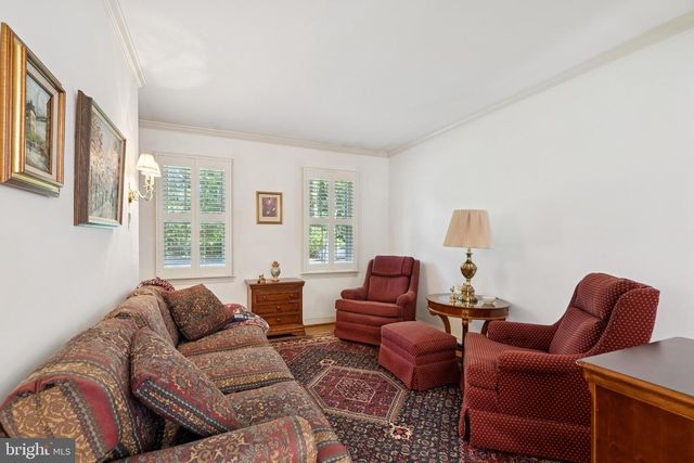 720 MAPLE CT, Moorestown, NJ 08057