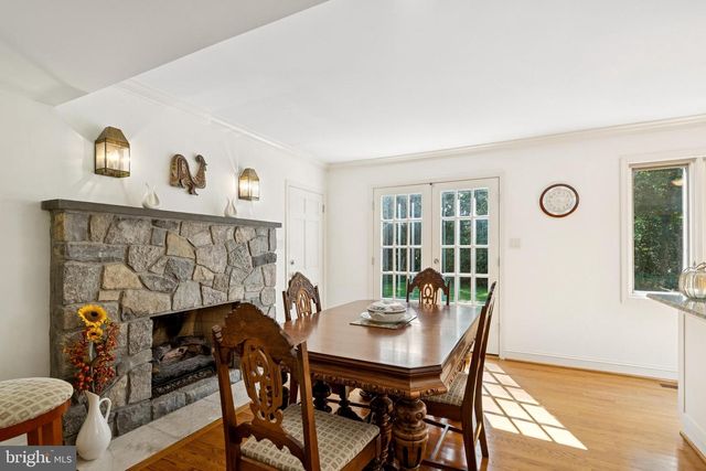 720 MAPLE CT, Moorestown, NJ 08057