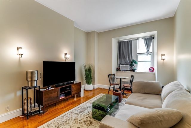 57 Commonwealth Avenue, Boston, MA 02116