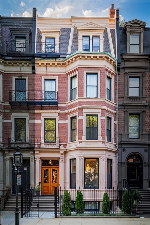 57 Commonwealth Avenue, Boston, MA 02116