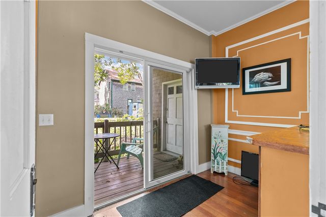 8 Johnson Court, Newport, RI 02840