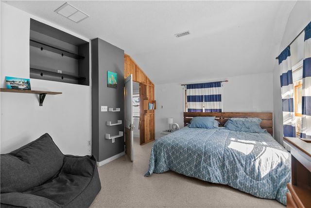 8 Johnson Court, Newport, RI 02840