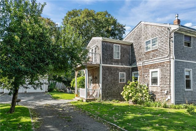 8 Johnson Court, Newport, RI 02840