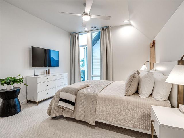 67 Lower Greenway A, Carlton Landing, OK 74432