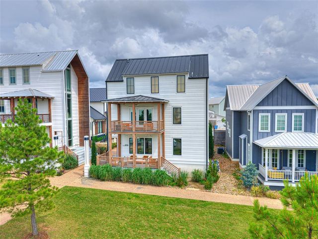 67 Lower Greenway A, Carlton Landing, OK 74432