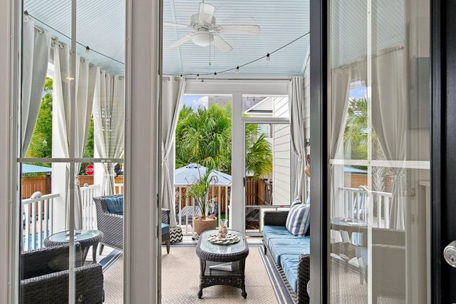 1723 Sailmaker Street, Charleston, SC 29492