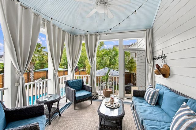 1723 Sailmaker Street, Charleston, SC 29492