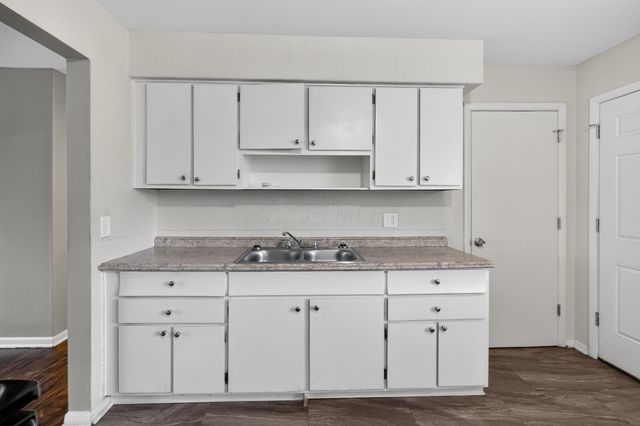1340 Wick Court, Columbus, OH 43207