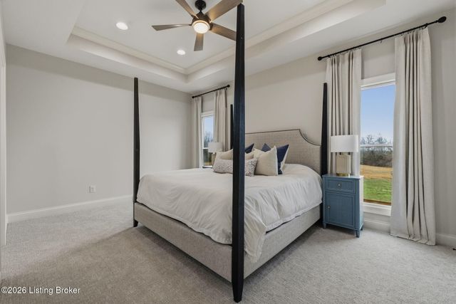 808 Timber Ln, Elizabethtown, KY 42701