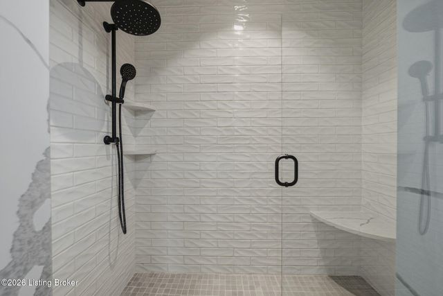 808 Timber Ln, Elizabethtown, KY 42701