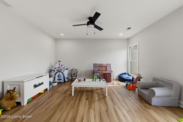 808 Timber Ln, Elizabethtown, KY 42701