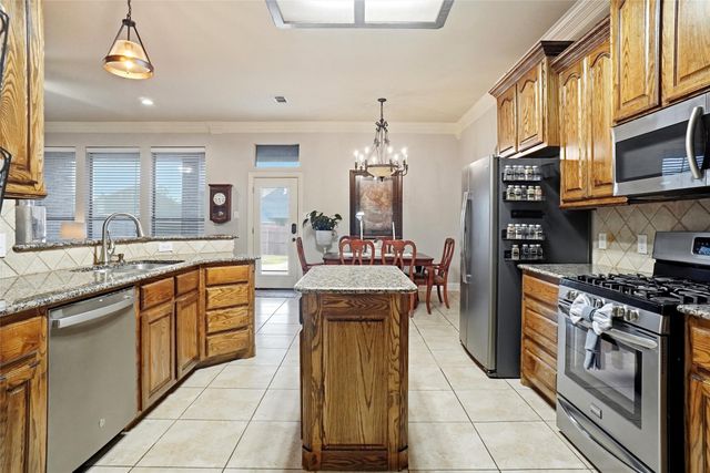 1012 Colonial Drive, Royse City, TX 75189