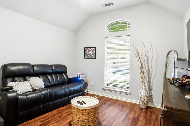 1012 Colonial Drive, Royse City, TX 75189