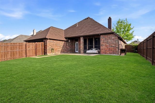 1012 Colonial Drive, Royse City, TX 75189