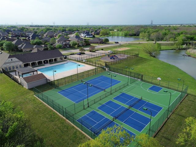 1012 Colonial Drive, Royse City, TX 75189