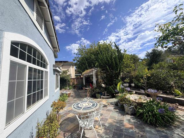 1136 Whispering Water, San Marcos, CA 92078