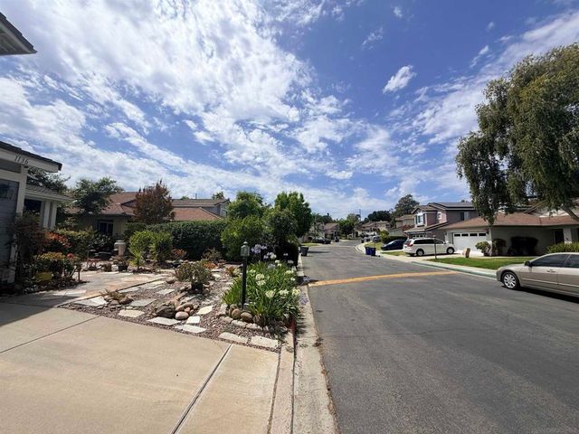 1136 Whispering Water, San Marcos, CA 92078